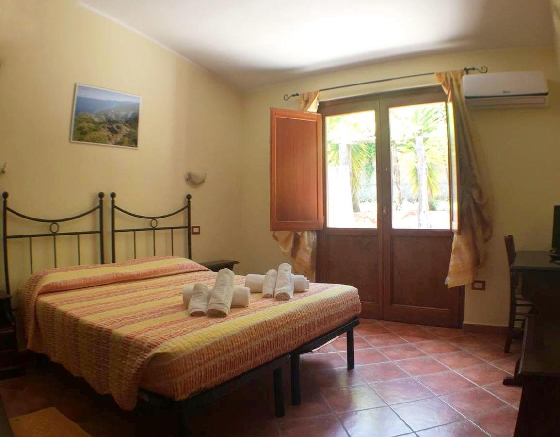Sant'elene Hotel 3*